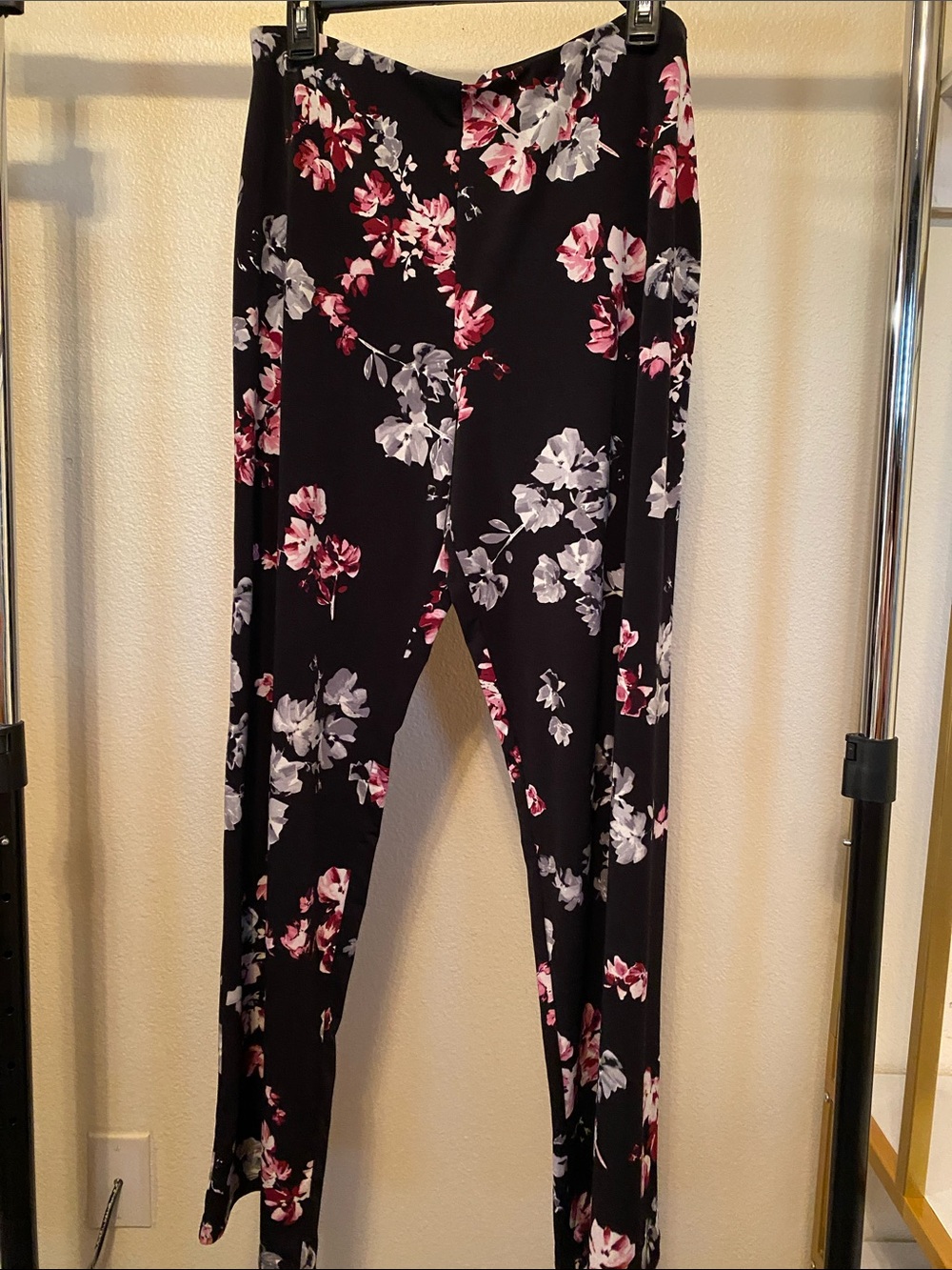 Alfani Black Wide-Leg Pants with Pink & White Floral Print